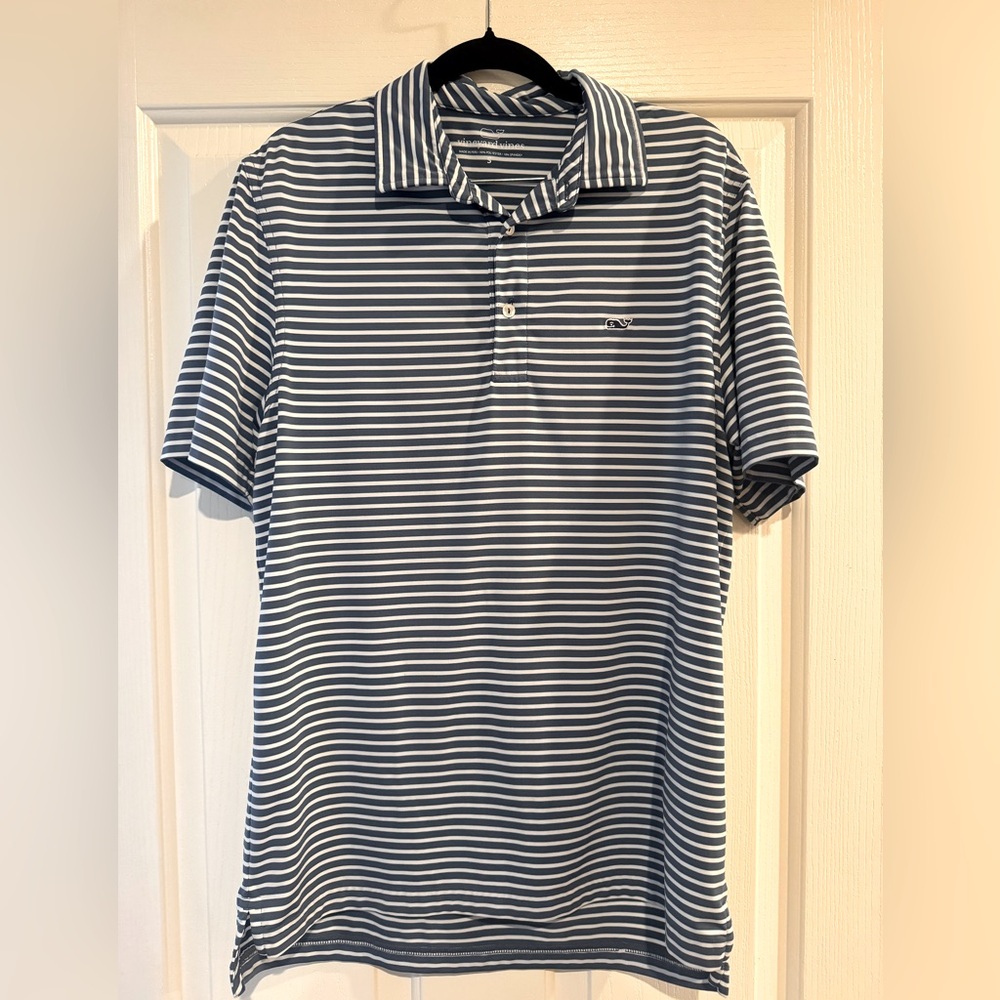 Vineyard Vines men’s striped performance polo size small.